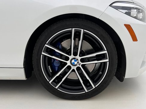 Used 2018 BMW M240i Convertible image 35