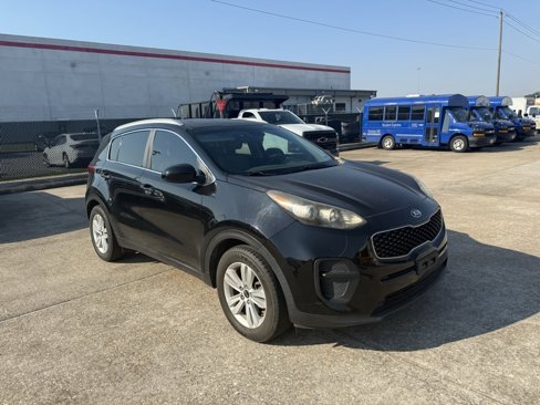 Used 2018 Kia Sportage LX w/ LX Popular Package image 3
