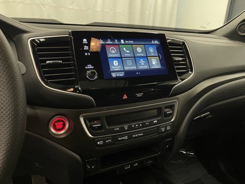 Used 2024 Honda Passport TrailSport image 14