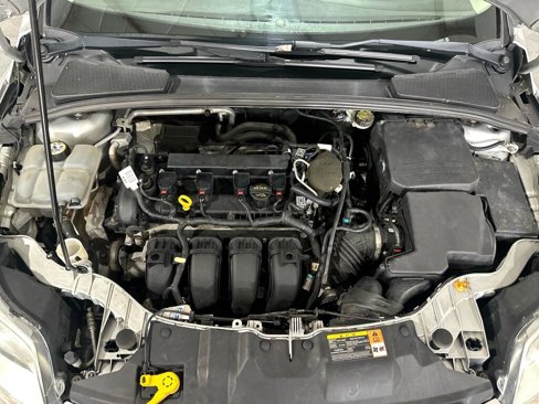 Used 2014 Ford Focus SE w/ SE Winter Package image 31