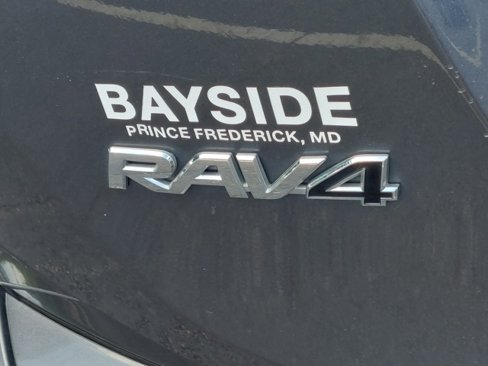 Used 2016 Toyota RAV4 XLE image 39