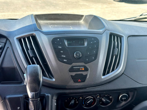 Used 2018 Ford Transit 250 148 Medium Roof image 16