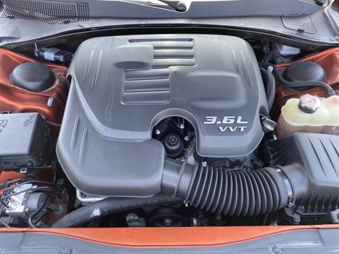 Used 2021 Chrysler 300 Touring w/ Sport Appearance Package image 22