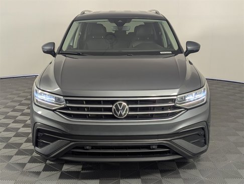 Used 2022 Volkswagen Tiguan SE image 10