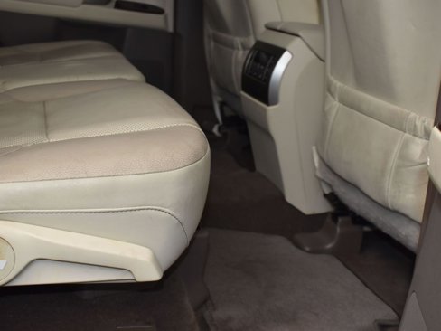 Used 2016 Lexus GX 460 image 18