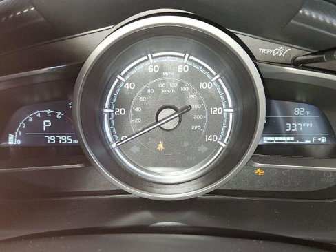 Used 2020 Toyota Yaris LE image 24