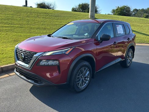 Used 2021 Nissan Rogue S image 2
