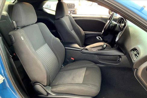 Certified 2023 Dodge Challenger SXT image 8