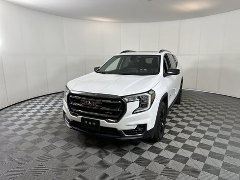 Certified 2023 GMC Terrain AT4 w/ Infotainment Package II image 2
