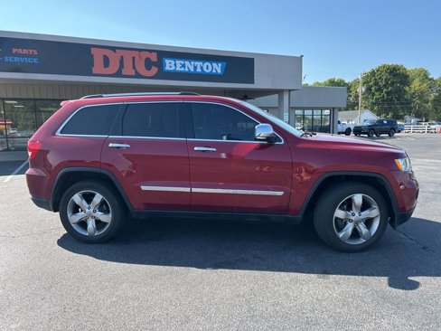 Used 2012 Jeep Grand Cherokee Overland image 2