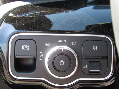 New 2026 Mercedes-Benz CLA 250 4MATIC image 34