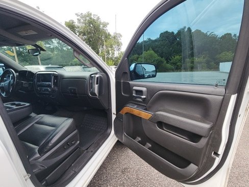 Used 2018 Chevrolet Silverado 1500 LTZ image 23