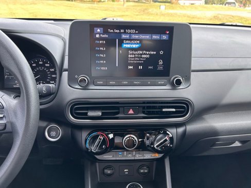 Used 2023 Hyundai Kona SEL image 25