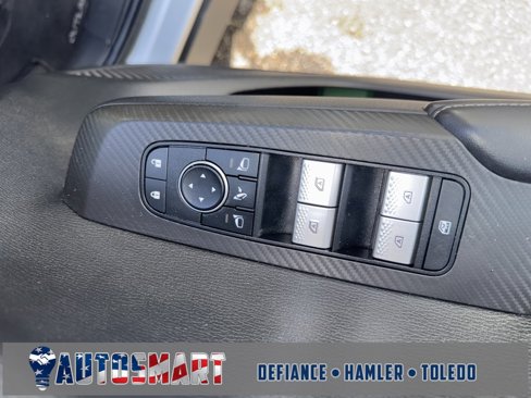 Used 2022 Mitsubishi Outlander SEL image 24
