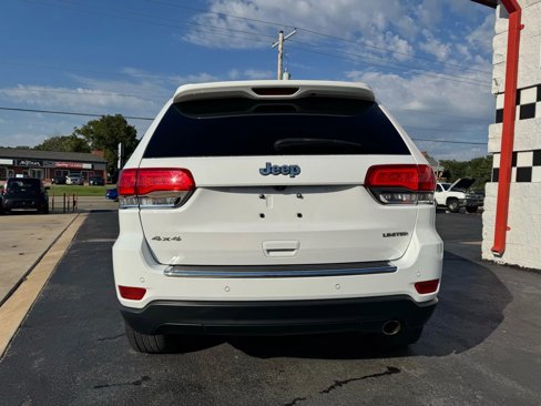 Used 2018 Jeep Grand Cherokee Limited image 4