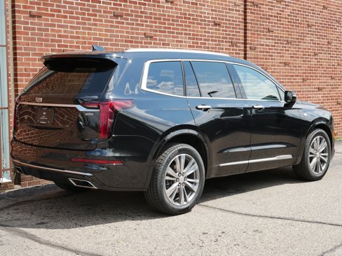 Used 2021 Cadillac XT6 Premium Luxury w/ LPO, Floor Liner Package image 25