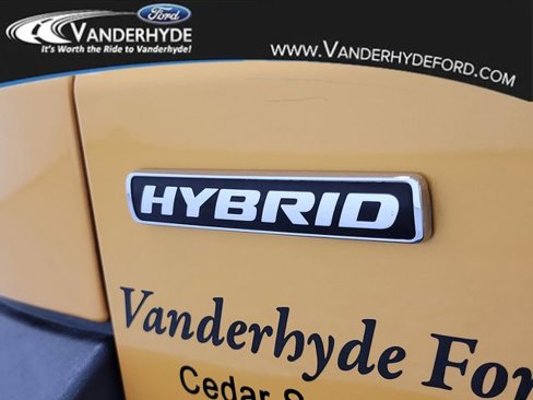 Used 2023 Ford Maverick Lariat w/ Lariat Luxury Package image 7