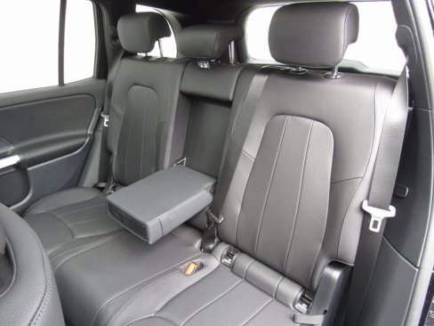 New 2025 Mercedes-Benz GLB 250 4MATIC image 17