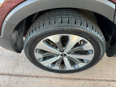 Used 2020 Kia Telluride S image 34