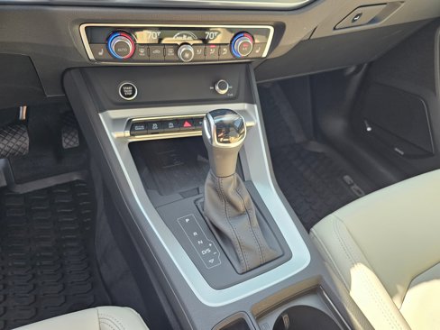 Used 2025 Audi Q3 2.0T Premium Plus image 22