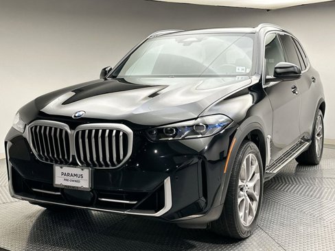 Used 2024 BMW X5 xDrive40i w/ Premium Package image 1