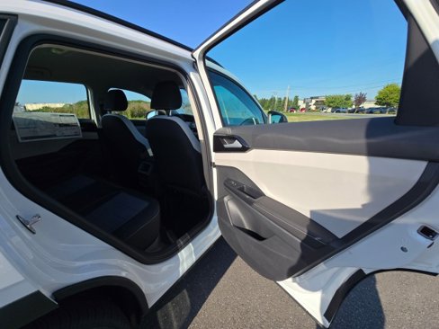 New 2025 Volkswagen Taos S image 13