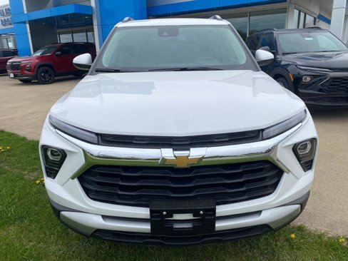 New 2025 Chevrolet TrailBlazer LT w/ Convenience Package image 2