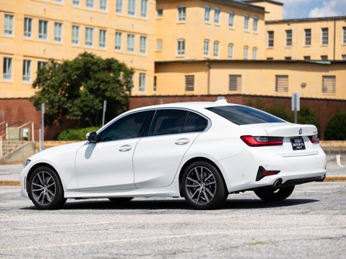 Used 2021 BMW 330i Sedan image 9