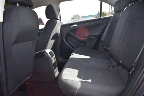 Used 2013 Volkswagen Jetta S image 39