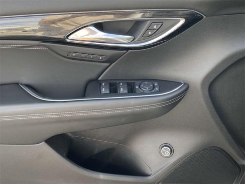 Used 2023 Buick Envision Essence image 15