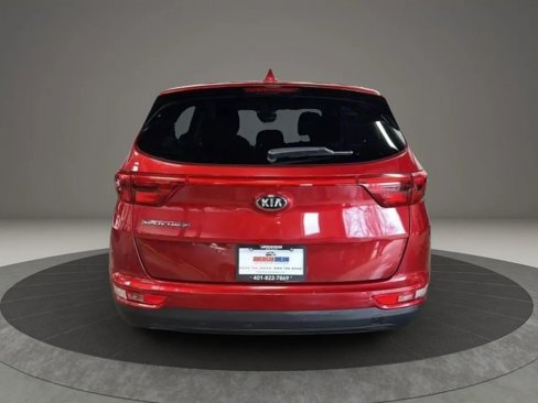 Used 2019 Kia Sportage LX image 4