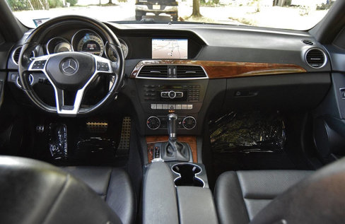 Used 2013 Mercedes-Benz C 300 4MATIC Sedan image 29