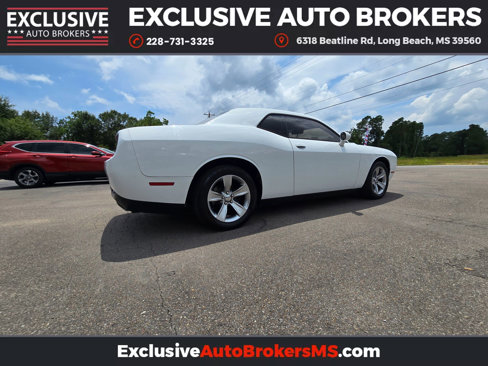 Used 2016 Dodge Challenger SXT w/ Sound Group image 2