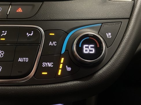 Used 2023 Chevrolet Malibu LT image 54
