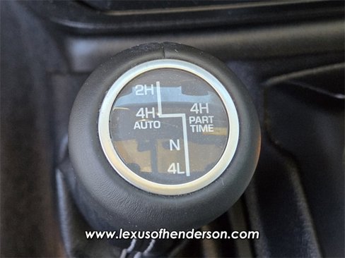 Used 2018 Jeep Wrangler Unlimited Sahara image 28