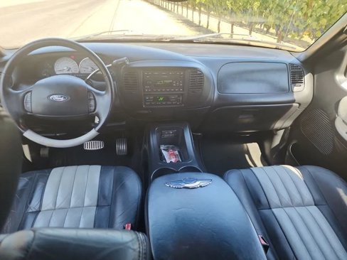 Used 2003 Ford F150 Harley-Davidson image 9