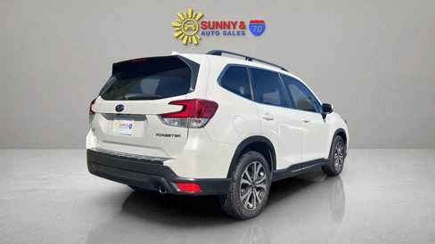 Used 2020 Subaru Forester Limited image 7