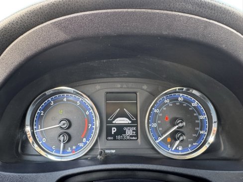 Used 2019 Toyota Corolla LE image 23