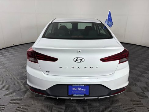 Used 2019 Hyundai Elantra SE w/ Cargo Package image 6
