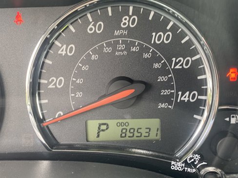 Used 2013 Toyota Corolla S image 9