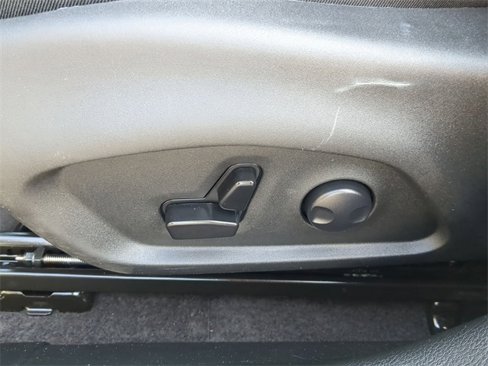 Used 2024 Jeep Compass Limited image 16