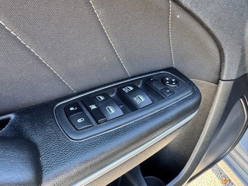 Used 2023 Dodge Charger SXT image 17