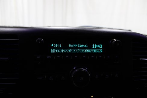Used 2011 Chevrolet Silverado 2500 LT w/ Interior Plus Package image 14