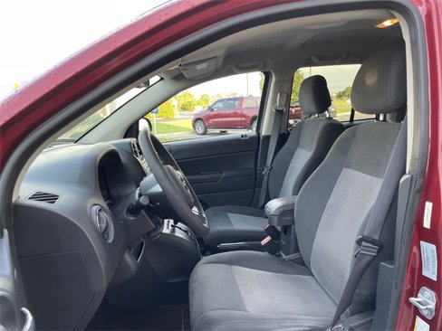 Used 2017 Jeep Compass Sport w/ Power Value Group image 10