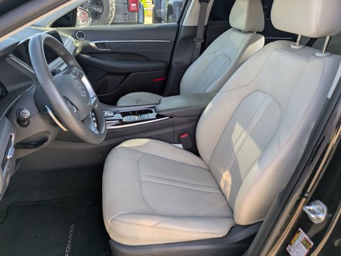 Used 2021 Hyundai Sonata Limited w/ Cargo Package image 10