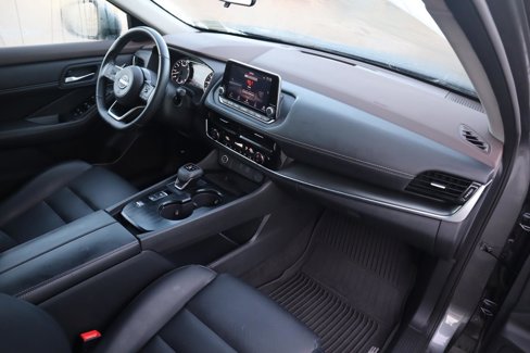 Used 2023 Nissan Rogue SV w/ SV Premium Package image 53