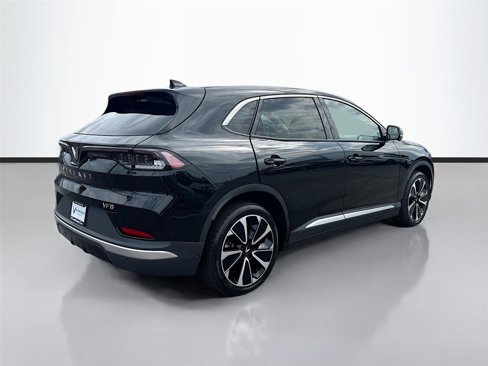 New 2025 VinFast VF 8 Plus image 7