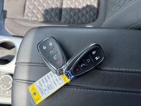 Used 2020 Chevrolet Blazer LT image 33