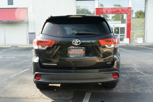Used 2019 Toyota Highlander Plus image 6