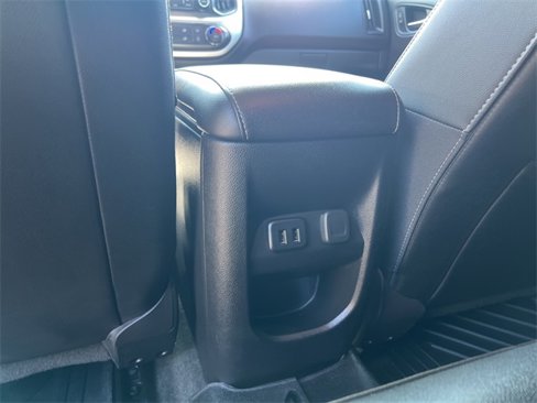 Used 2018 Chevrolet Colorado ZR2 image 16